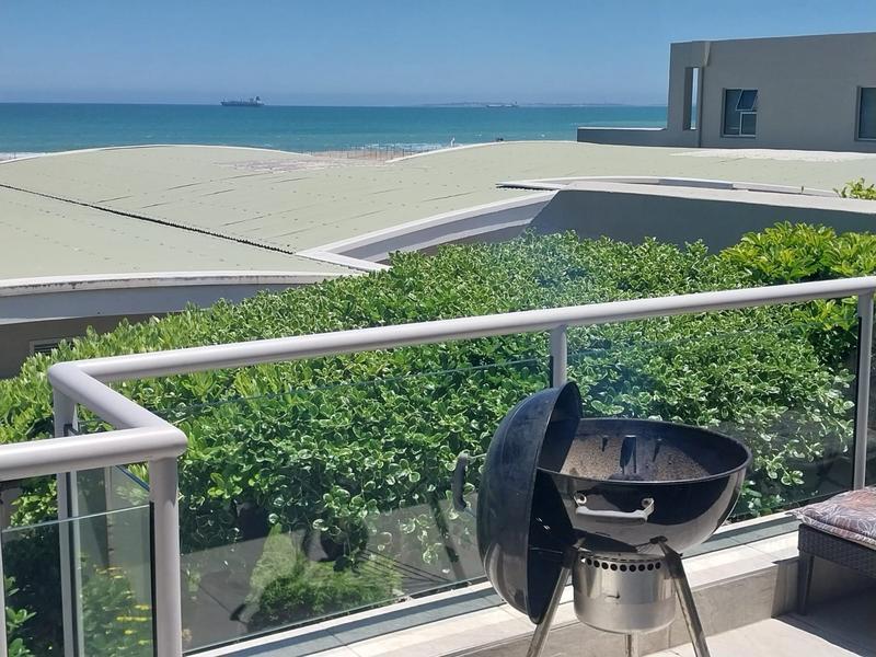 2 Bedroom Property for Sale in Bloubergstrand Western Cape